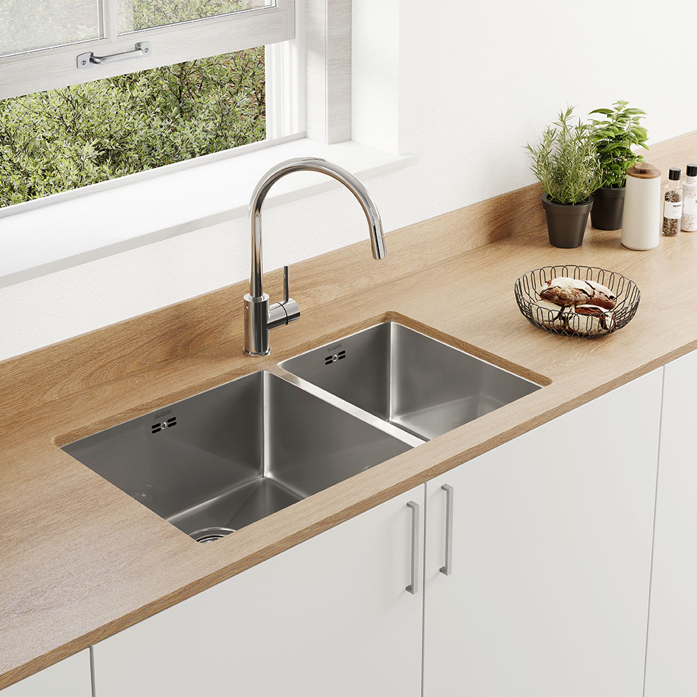 Blanco_QUATRUS_R15_435_285_IU_L_SST_235647_g_C_Web-PPT-JPG-Highres_184562