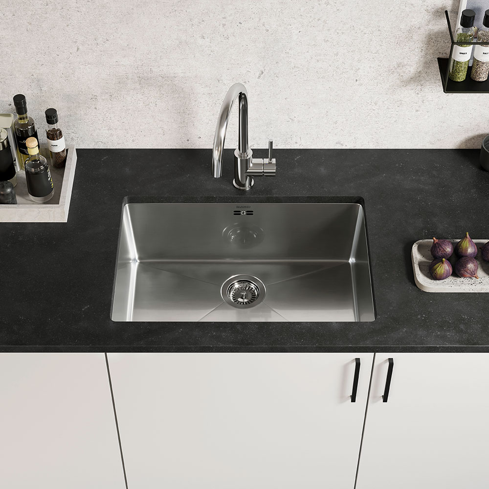 Blanco_QUATRUS_R15_600_IU_SST_200039_02_g_C_Web-PPT-JPG-Highres_184556